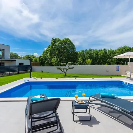 House Martina 2062 Hreljici
